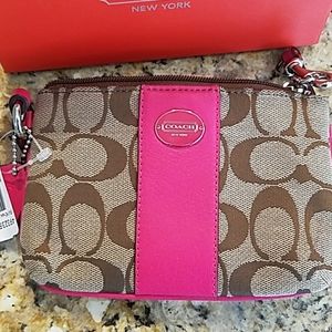NWT Coach Signature Canvas Colorblock wristlet